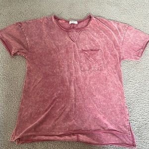Zenana acid wash distressed neck pink top